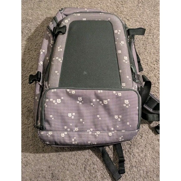 RARE Vintage Y2K Burton Skateboarding Backpack w/ Built in Radio - Picture 2 of 10
